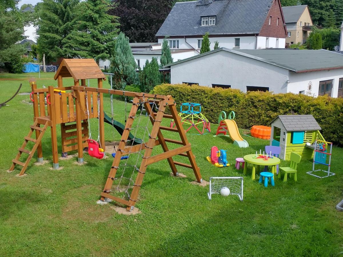 Im Erzgebirge In *